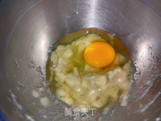 芝麻香蕉棒~烤箱轻食第一篇的做法步骤:3
