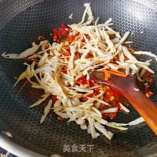 鱼香肉丝的做法步骤:8