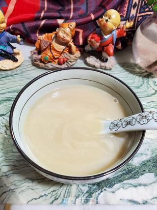 银耳莲子羹的做法步骤:7