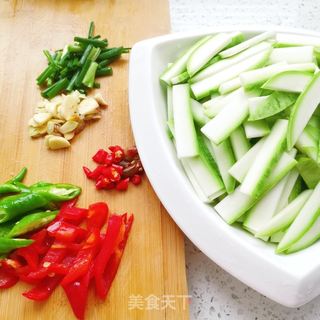 炝炒瓠子皮的做法步骤:3