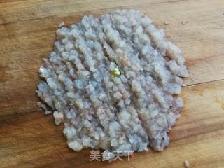 虾仁丝瓜饺子的做法步骤:2