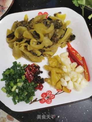 酸菜鱼的做法步骤:3