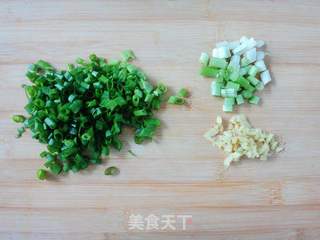 肉末烧南瓜的做法步骤:2