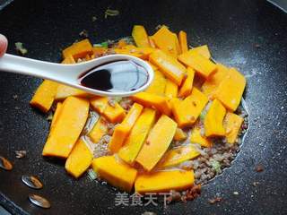肉末烧南瓜的做法步骤:5