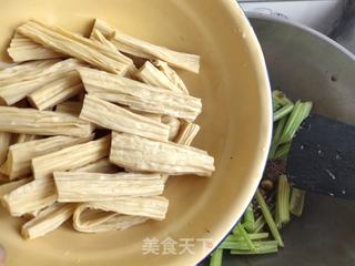 素炒腐竹的做法步骤:10