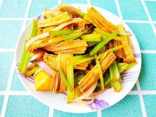 素炒腐竹的做法步骤:12