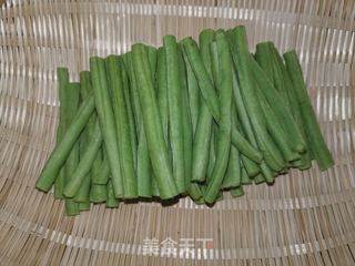 姜汁豆角的做法步骤:2