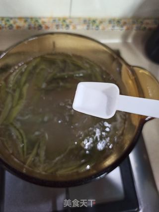 莼菜芙蓉汤的做法步骤:4