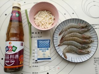 芝士焗大虾的做法步骤：1