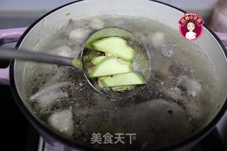 墨鱼老鸭鸽子汤的做法步骤：7