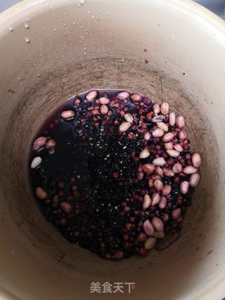 冰镇黑米杂粮羹的做法步骤:3