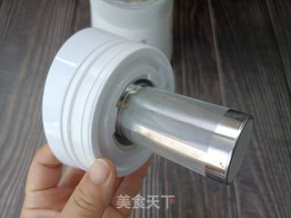 火龙果奶盖茶的做法步骤:3