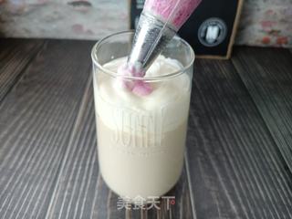 火龙果奶盖茶的做法步骤:13