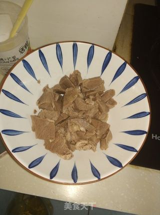 红烧牛肉面的做法步骤:2