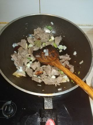 红烧牛肉面的做法步骤:7