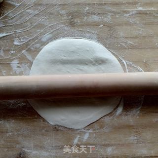 葱花油盐饼的做法步骤：7