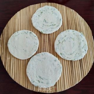葱花油盐饼的做法步骤:18
