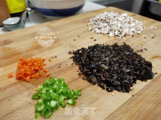 百财肉卷的做法步骤:2