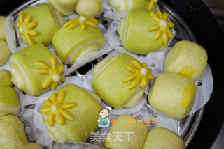 9个月以上辅食菠菜花朵刀切的做法步骤:13