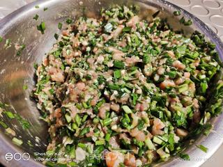 韭菜虾仁肉末馄饨的做法步骤:7