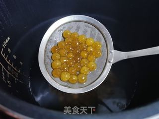 桑果酱芋泥奶茶的做法步骤:3