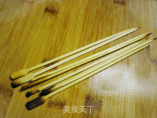 孜然牛肉串-气炸锅版的做法步骤:2