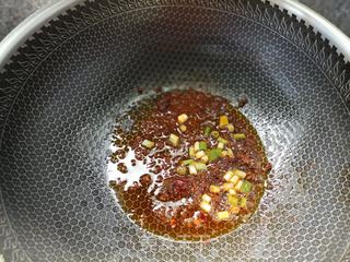 麻辣面的做法步骤:7
