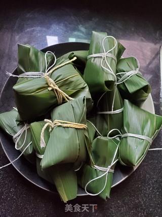 豆沙碱水粽的做法步骤:8