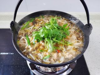 小锅酸辣米线的做法步骤:15