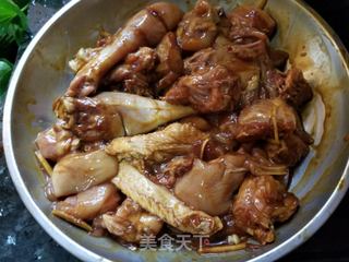 红枣香菇蒸鸡的做法步骤:4