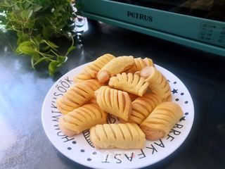 美味花生酥的做法步骤:25