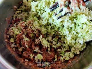 猪肉洋白菜水饺的做法步骤:15