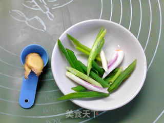 黑椒鸡扒的做法步骤:2