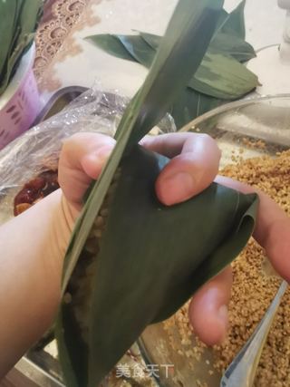 鲜肉粽子的做法步骤:15