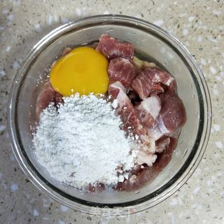 酸甜小酥肉的做法步骤:3