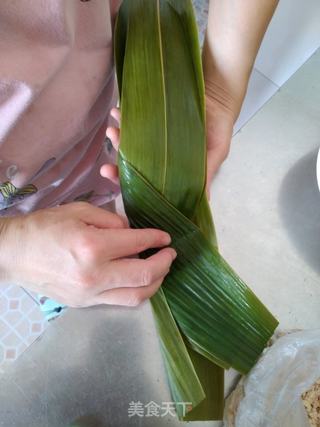 船型粽子包法的做法步骤:5