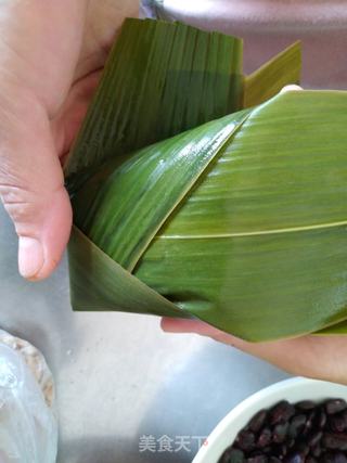 船型粽子包法的做法步骤:7