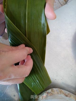 船型粽子包法的做法步骤:8