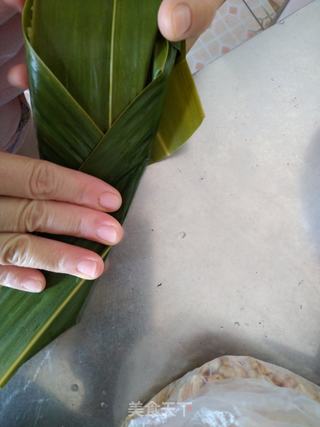 船型粽子包法的做法步骤:9