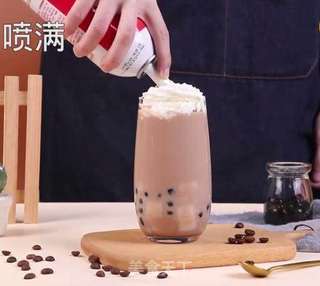 雪顶可可奶茶的做法步骤:9