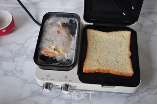 虾仁三明治的做法步骤:3