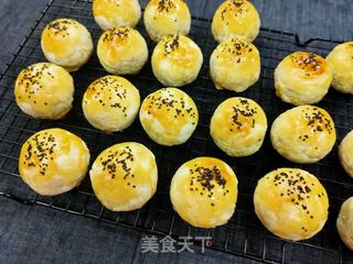 蛋黄酥的做法步骤:46