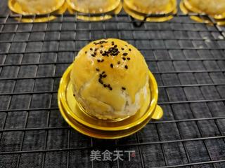 蛋黄酥的做法步骤:51