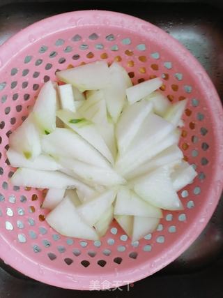 冬瓜海带汤的做法步骤：2
