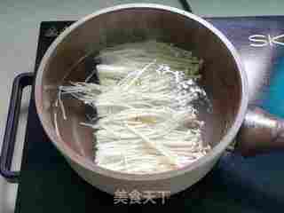 泡椒金针菇蒸扇贝肉的做法步骤:4