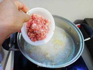 鱼腥草瘦肉粥的做法步骤:6