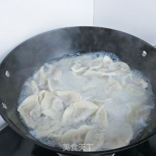香菇牛肉馅水饺的做法步骤:16