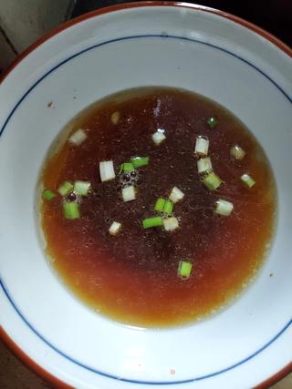 香肠酸菜汤面的做法步骤:5