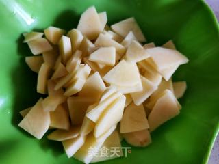 土豆青椒炒虾段的做法步骤：4