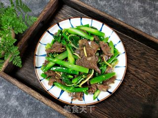 牛肉炒芥兰菜的做法步骤:13